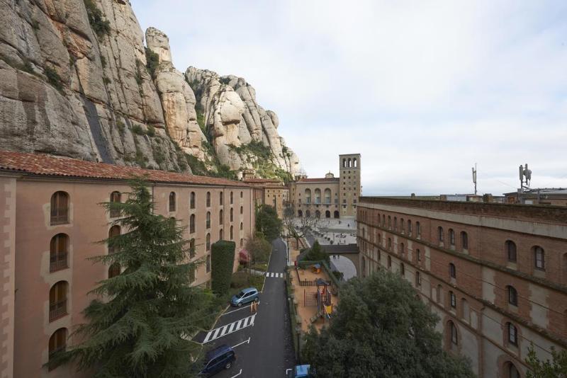 Cel.Les Abat Marcet Montserrat Exterior foto